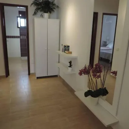 Blue Turtle Apartment, Next To The * 卡门港